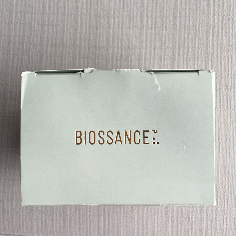 BIOSSANCE Smooth Start Body Set - Picture 7 of 13